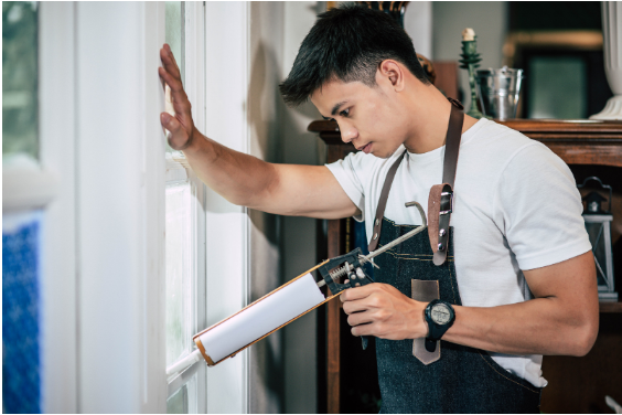 Siding Contractor Showdown: Factors to Consider When Choosing the Best Provider for Your Project